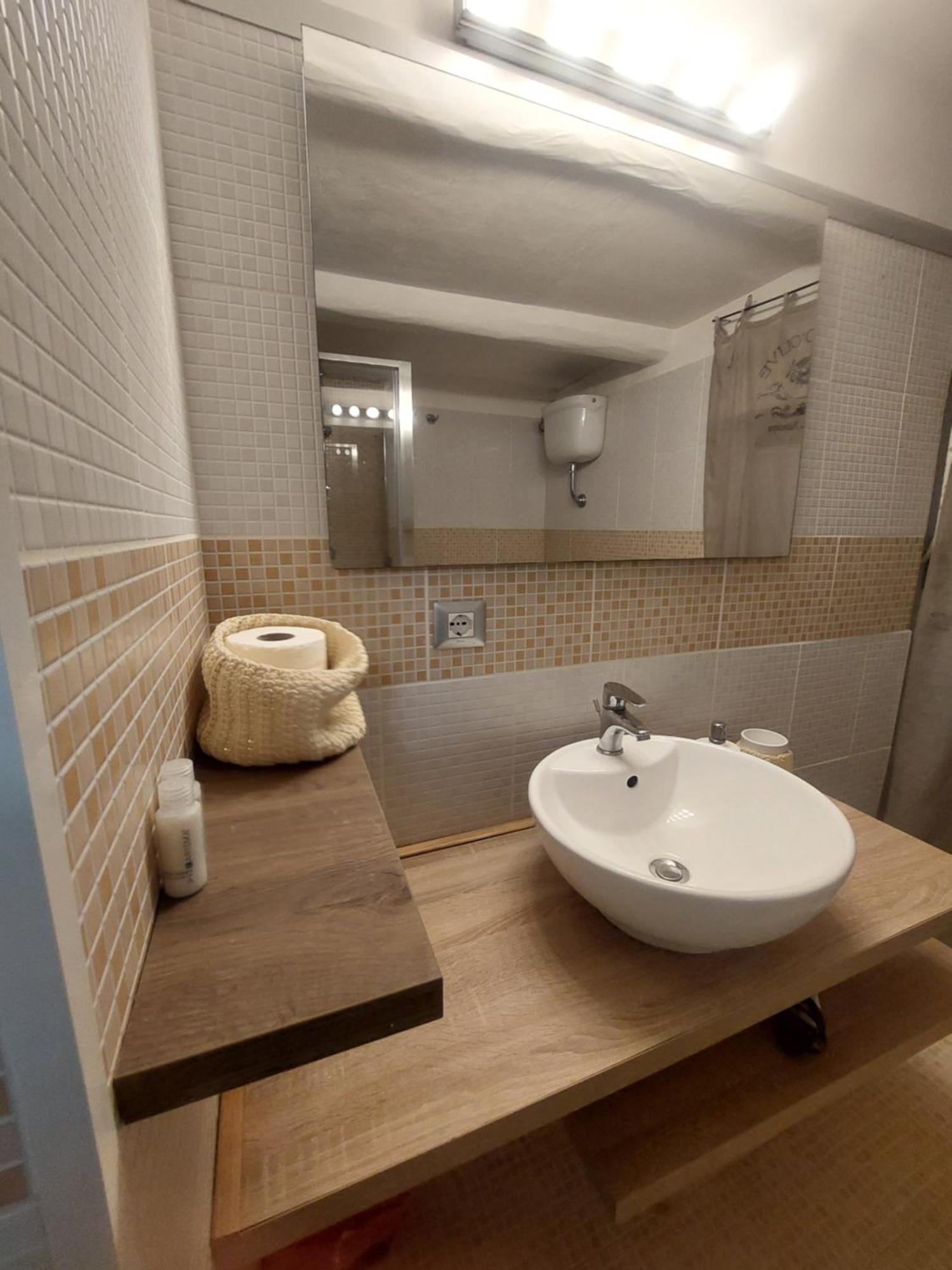 Be Blu Apartment Napoli Eksteriør billede