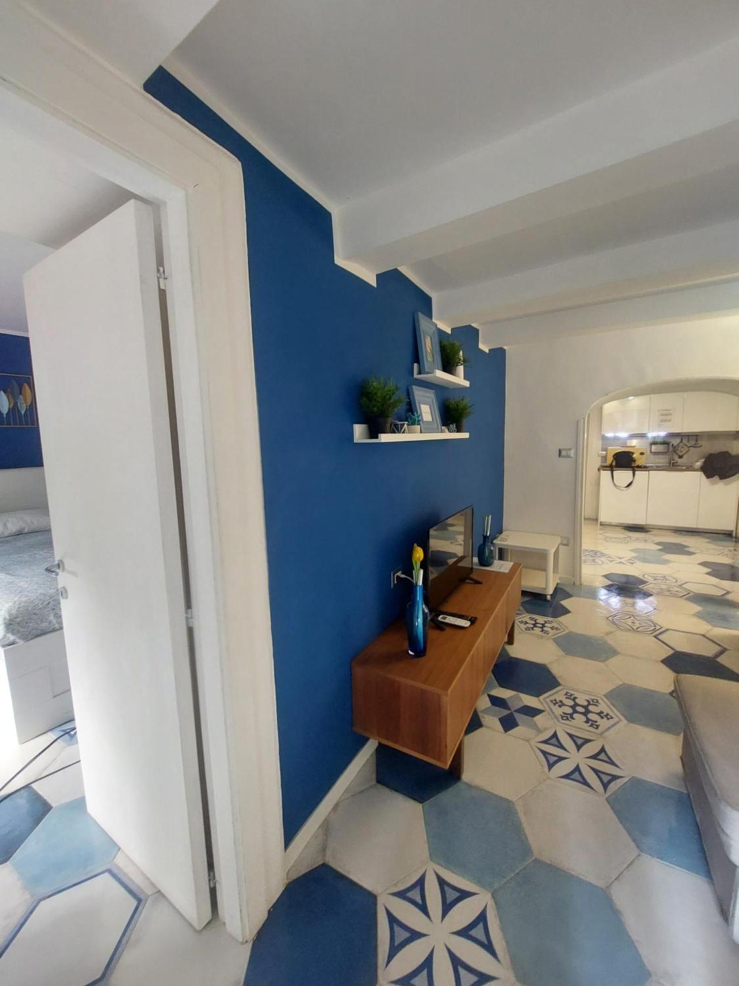 Be Blu Apartment Napoli Eksteriør billede