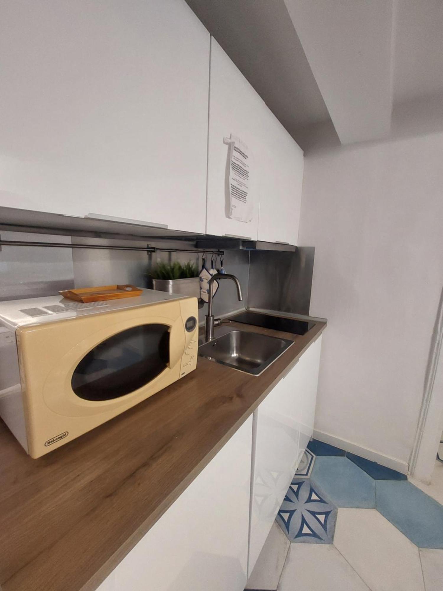 Be Blu Apartment Napoli Eksteriør billede