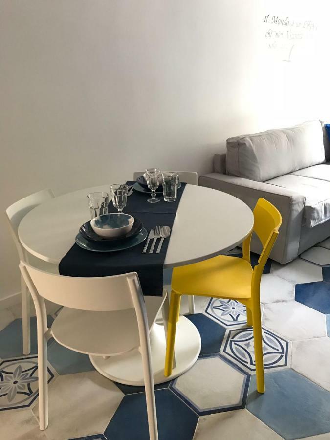 Be Blu Apartment Napoli Eksteriør billede